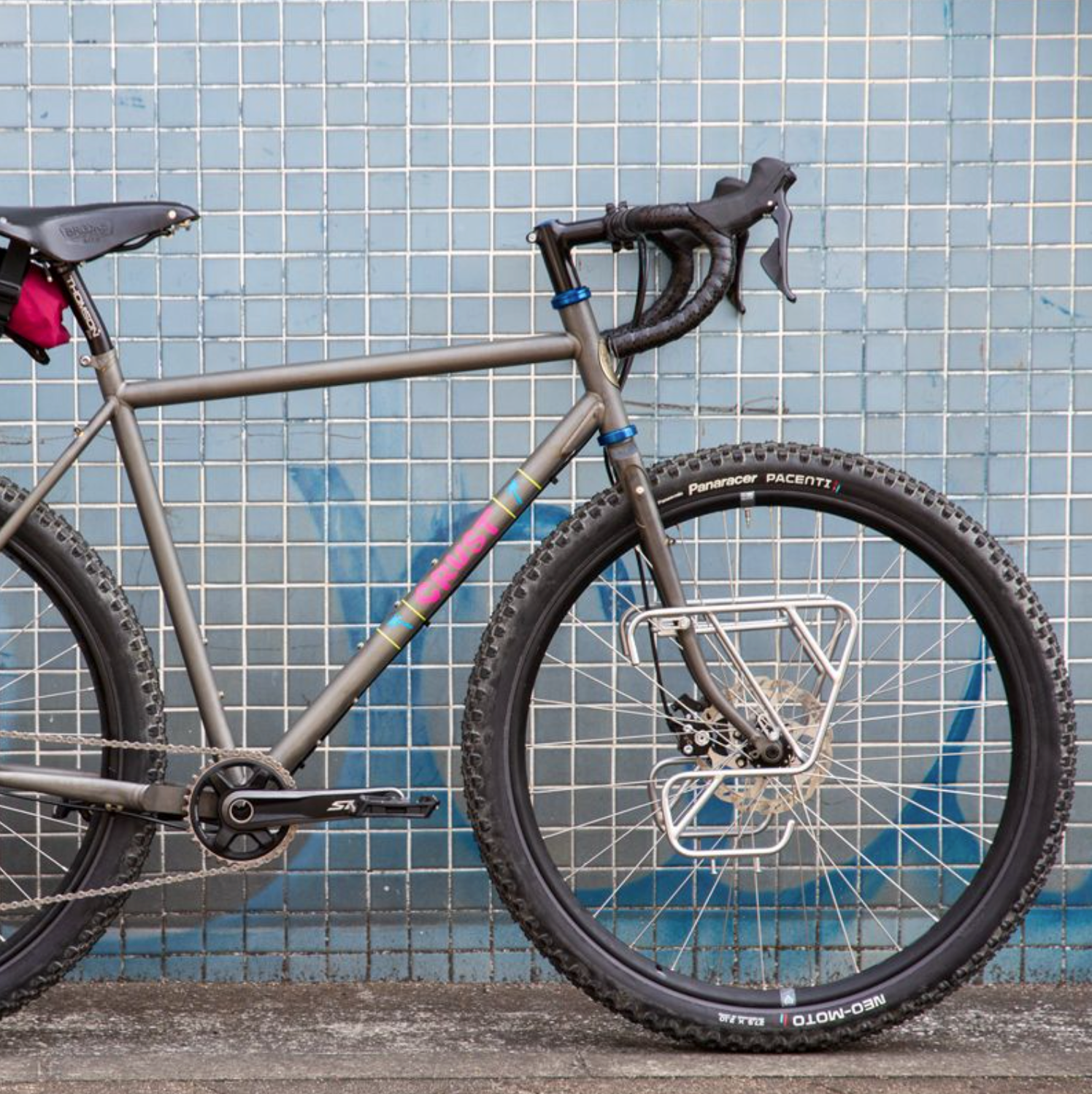 Blue Lug x Nitto S-Rack – Kissing Crows Outpost Blue Lug x Nitto S-Rack – Kissing Crows Outpost